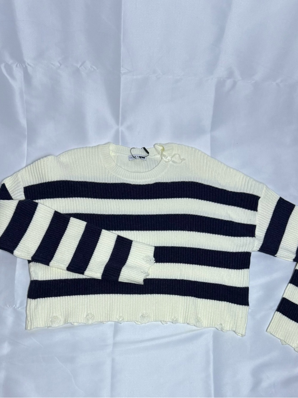 Striped Crewneck Distressed Crop Sweater in Dark Blue and Cream